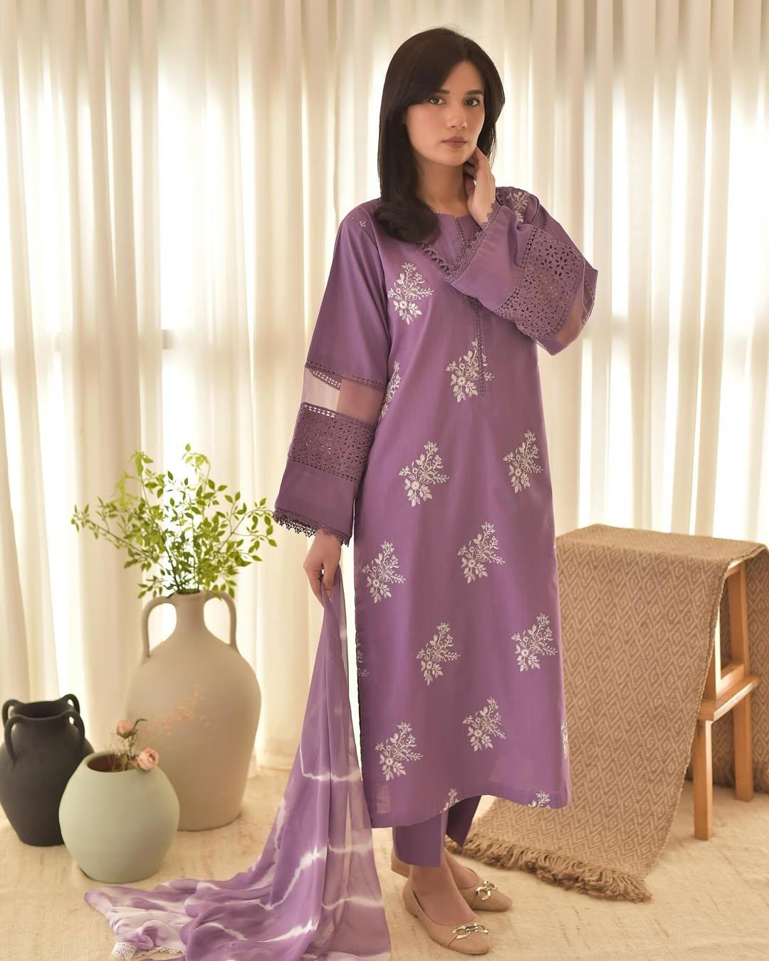Horiya Lawn 3pc
