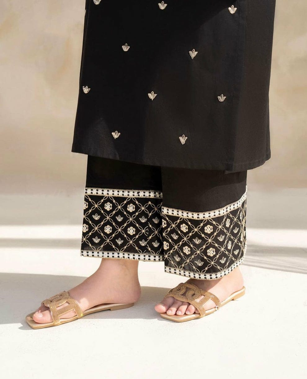 Black Gulab Emb 2pc - Riwaiti Rang