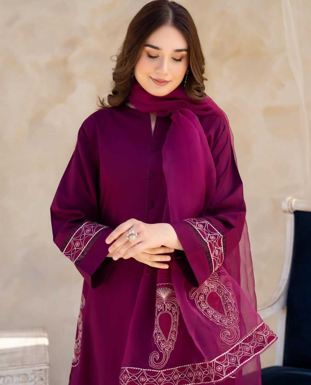 Calico Embroidery 3pc - Riwaiti Rang