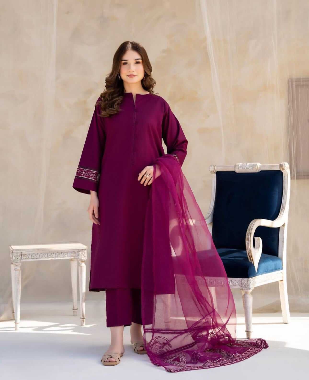 Calico Embroidery 3pc - Riwaiti Rang