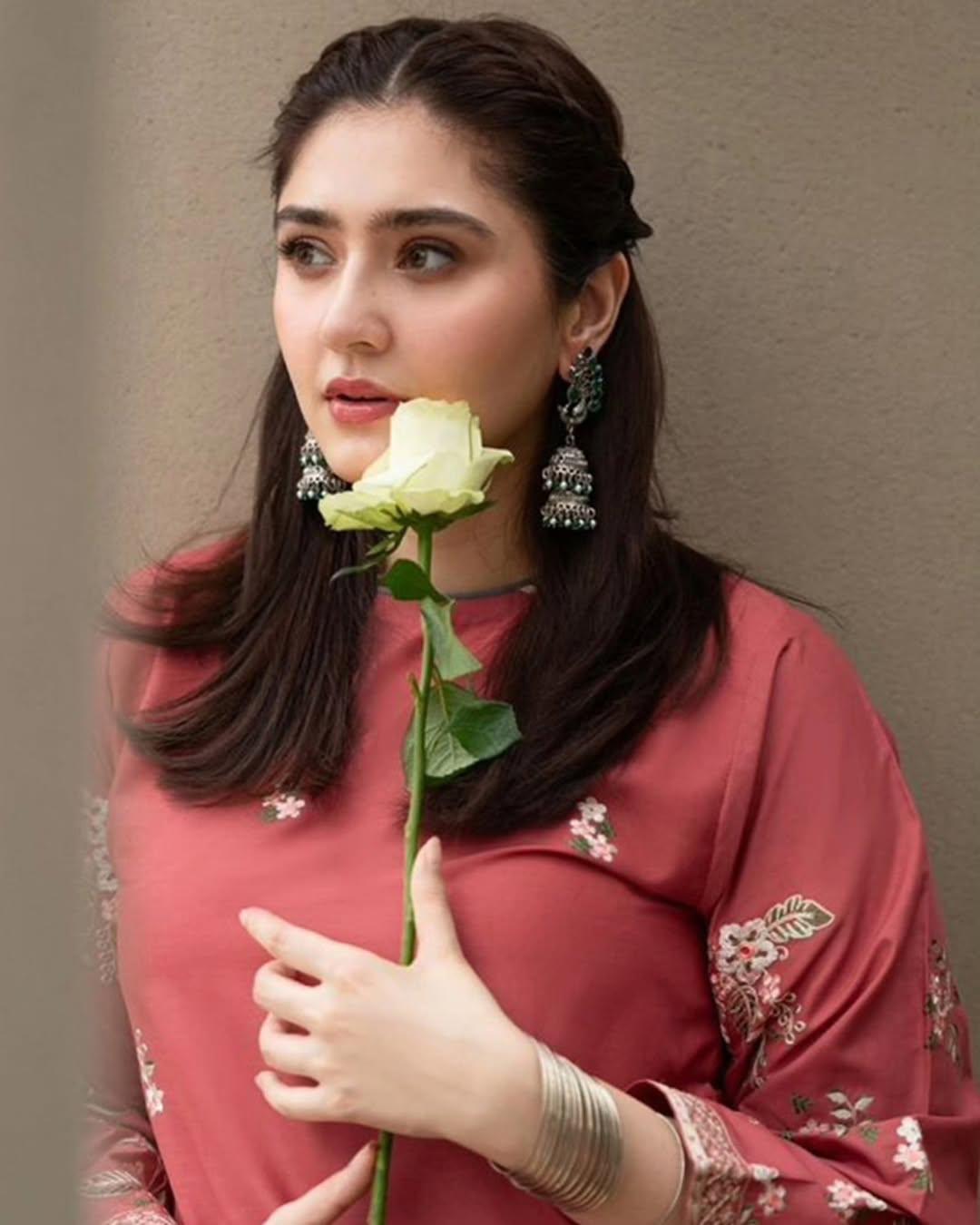 Dure Fishan Emb 2pc - Riwaiti Rang