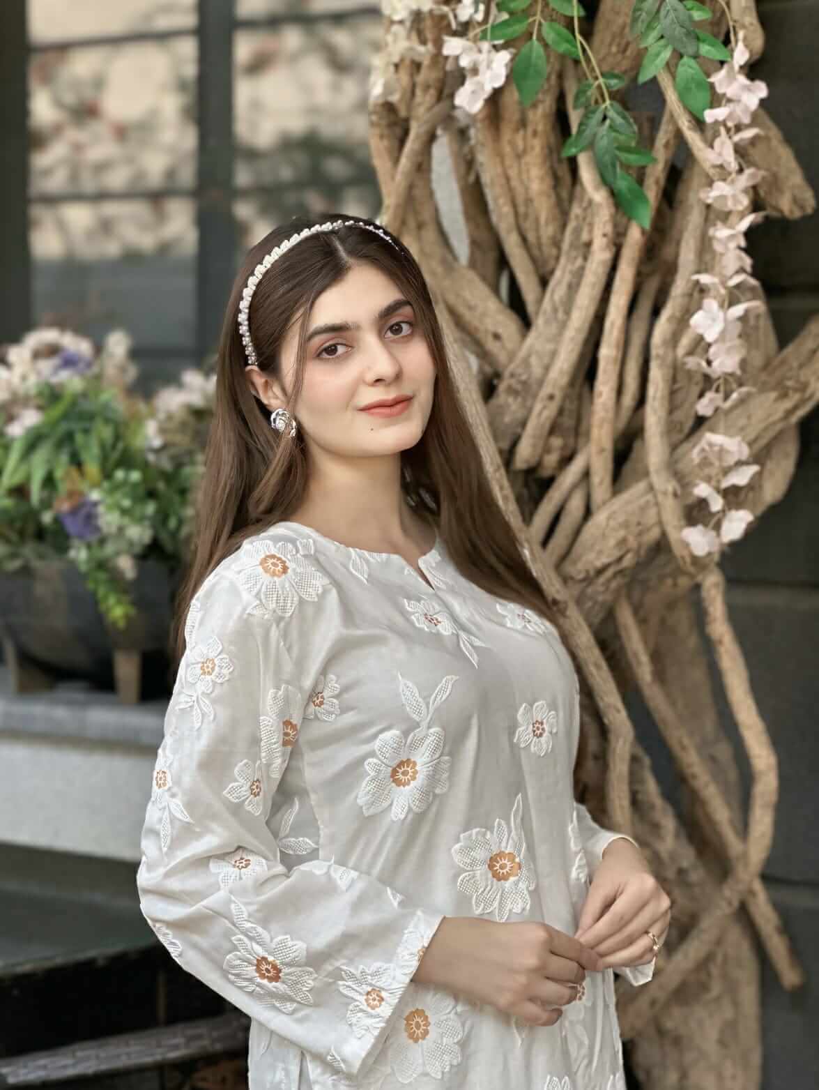 Gulistan Emb 2pc - Riwaiti Rang