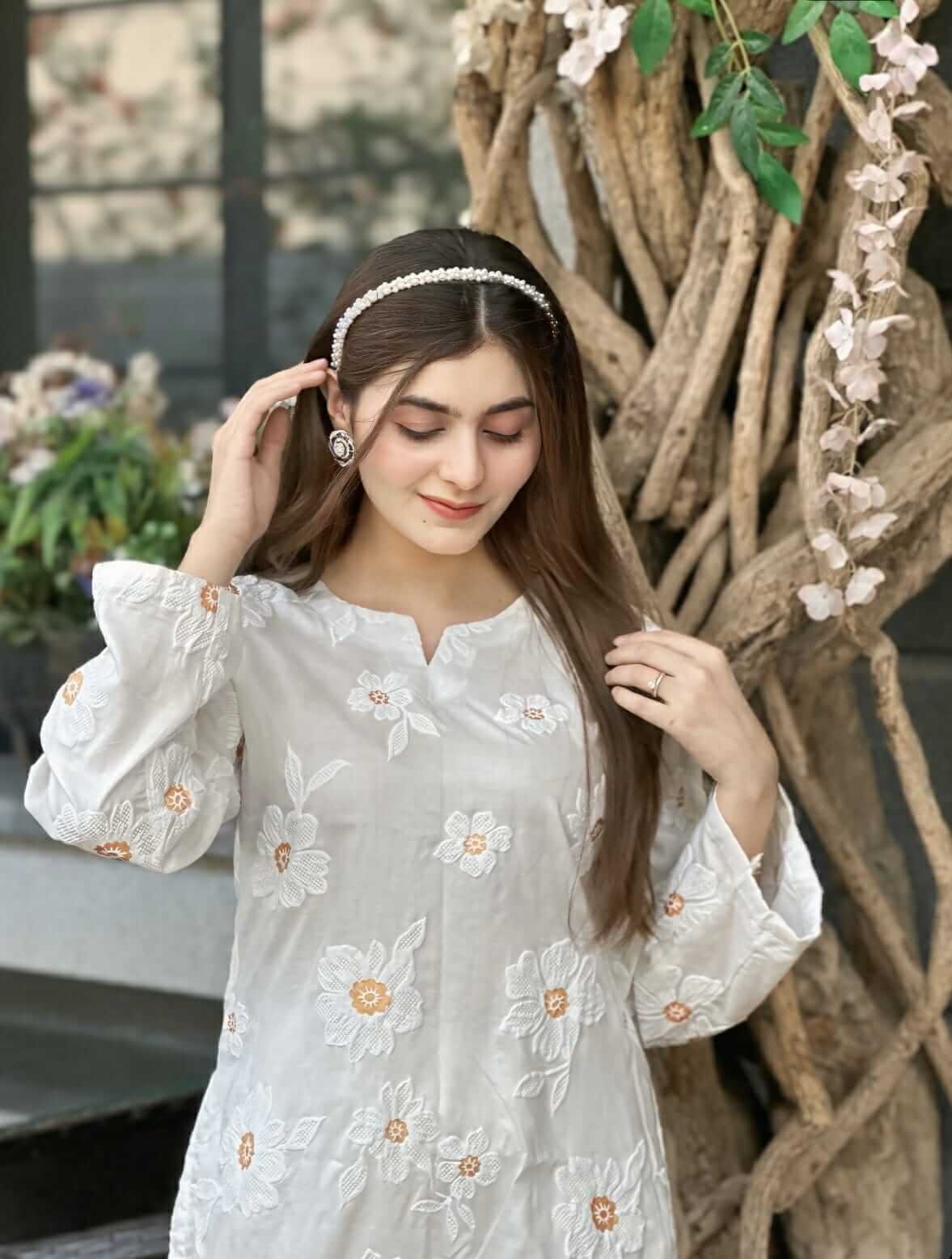 Gulistan Emb 2pc - Riwaiti Rang